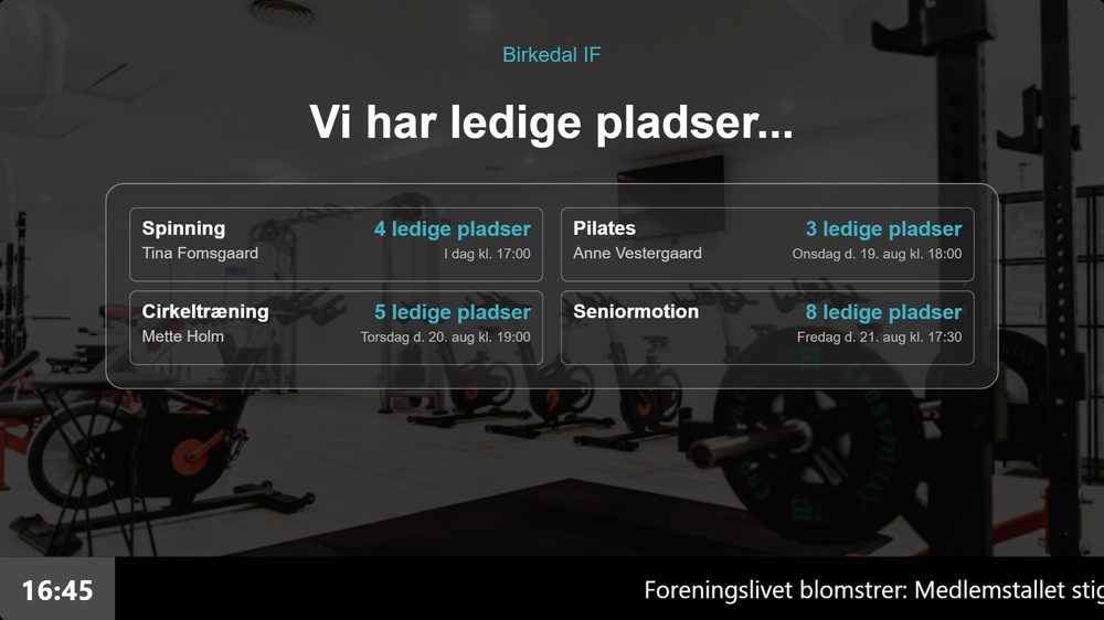 Infoskærm-slide med ledige pladser hentet automatisk fra ForeningLet
