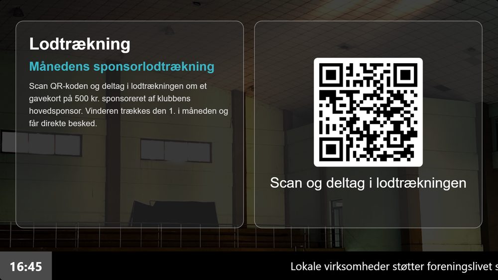 Infoskærm med sponsoreret lodtrækning hvor medlemmerne deltager via QR-kode