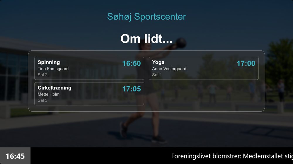 Infoskærmens Om lidt-visning med hold der starter om få minutter – hentet automatisk fra Sport Solution